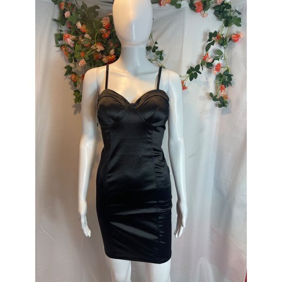 Talisa Bodycon Sweetheart Neckline Mini Dress - Black Size Large‎ RefFNB - Picture 3 of 9
